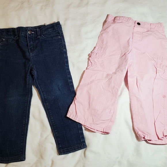 Levi's Baby Girl 24M Denim Blue Jeans Jeggings and Pink Carter's Cargo Pants - Picture 1 of 10